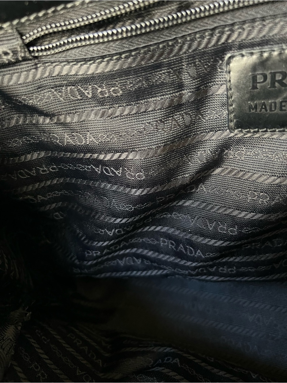Prada Bag - Picture 6 of 16